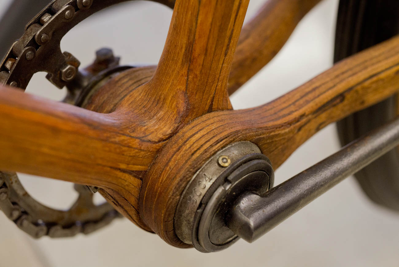 Wooden bottom bracket on a very rare 1897 Old Hickory bicycle